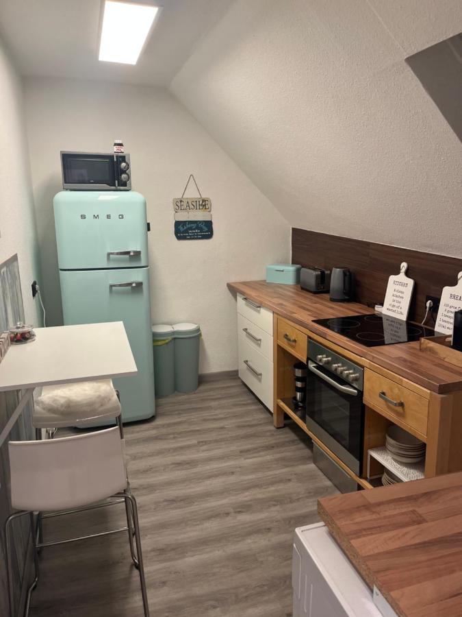 Sandys-Beachhouse Em 2024 Stadion -16 Fahrminuten Ferienwohnung Abtei Brauweiler Business Kueche Klima Parken Relax Travel Work Koeln Naehe Pulheim Exteriér fotografie